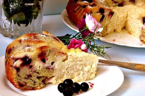 Пирог с творожной начинкой для школьника. Пирог с творожной начинкой для школьника.