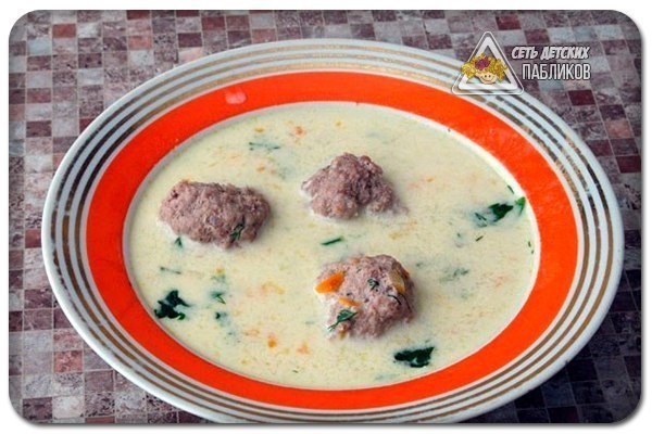 Сырный суп с фаршем. Сырный суп с фаршем.