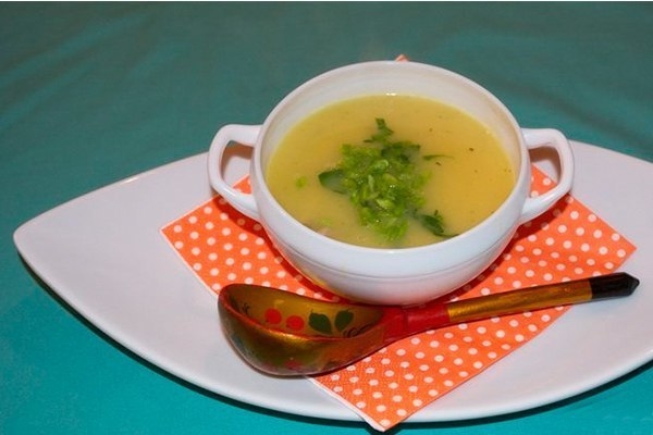 Суп-пюре картофельный с курицей. Суп-пюре картофельный с курицей.