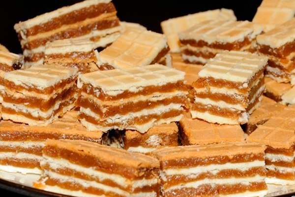 Вафли с карамелью. Вафли с карамелью.