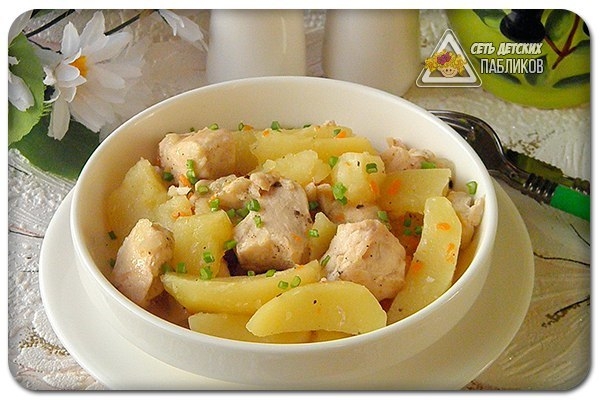 Куриная грудка с картошкой в мультиварке. Куриная грудка с картошкой в мультиварке.