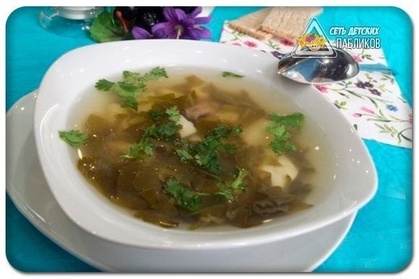 Суп из щавеля с рисом. Суп из щавеля с рисом.