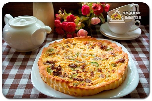Пирог с курицей и кабачком для школьника. Пирог с курицей и кабачком для школьника.
