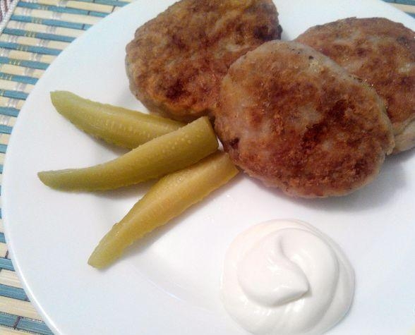 Куриные котлеты в мультиварке. Куриные котлеты в мультиварке.