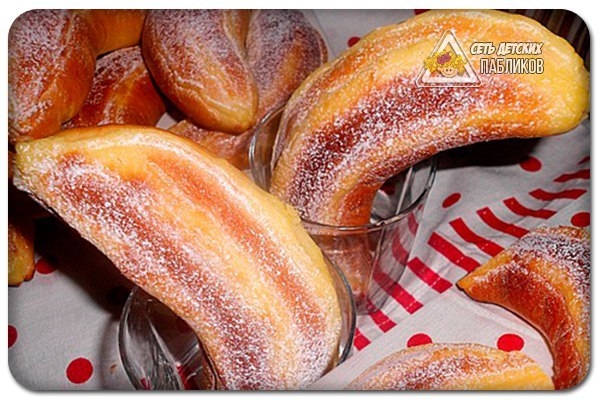 Булочки с банановой начинкой. Булочки с банановой начинкой.