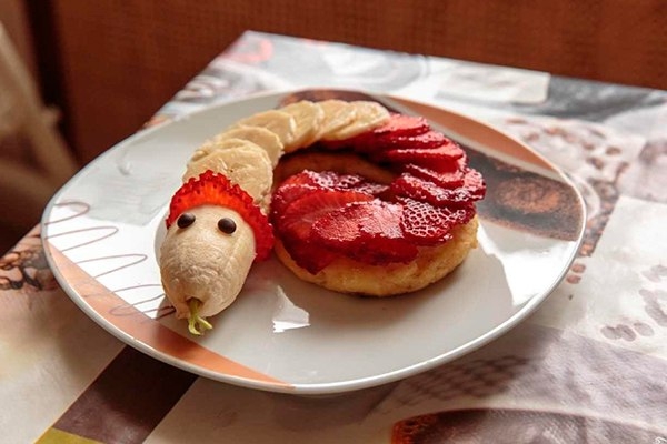 Сырники "Фруктовая змея".