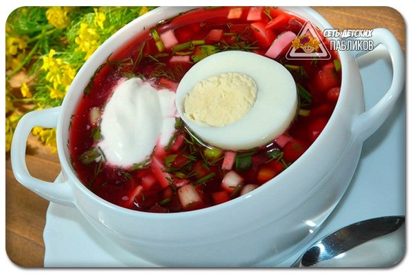Борщ из маринованной свеклы.