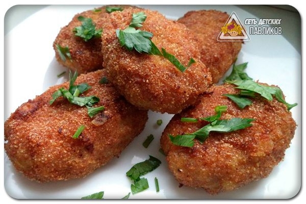 Самые вкусные котлеты. Самые вкусные котлеты.
