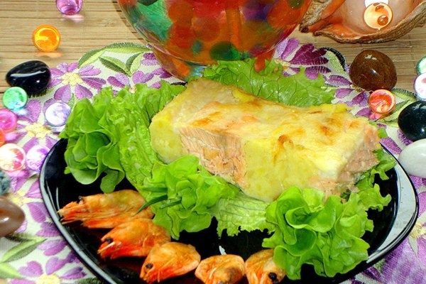 Лосось в картофельном пюре. Лосось в картофельном пюре.