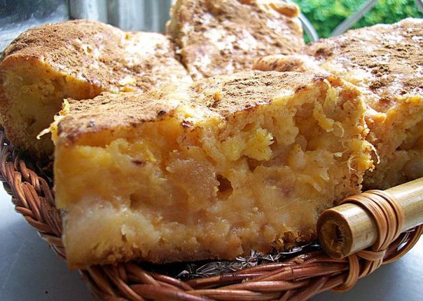 ШАРЛОТКА ИЗ РИСА С ЯБЛОКАМИ