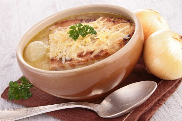 СУП ЛУКОВЫЙ С ГРЕНКАМИ СУП ЛУКОВЫЙ С ГРЕНКАМИ