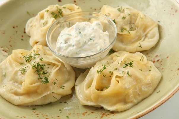 МАНТЫ С КУРИЦЕЙ И КАРТОФЕЛЕМ МАНТЫ С КУРИЦЕЙ И КАРТОФЕЛЕМ