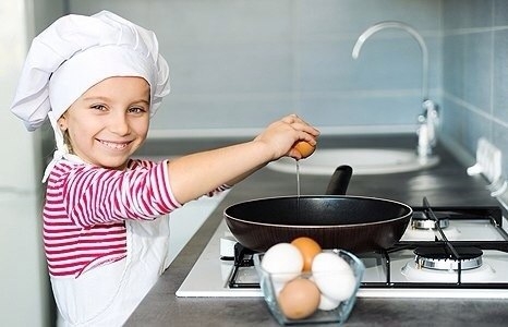 4 простых блюда с яйцом для детей.