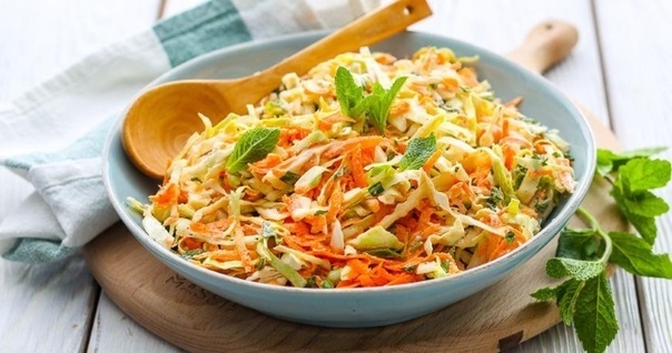 Капуста с морковью и уксусом