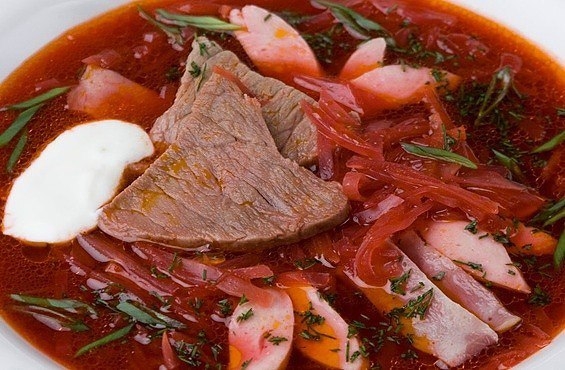Приготовьте старолитовский борщ с колдунами , оригинальное и вкусное блюдо с насыщенным мясным и гри