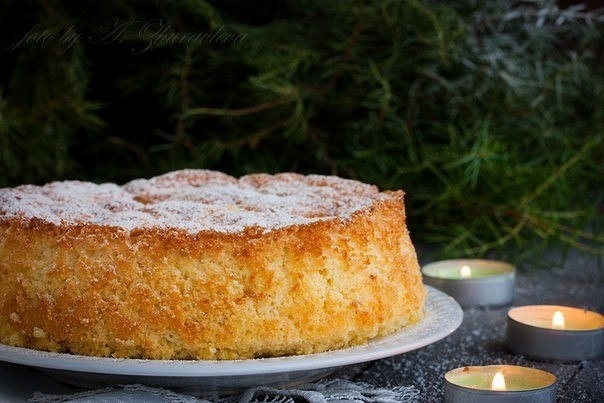 ПИРОГ ИЗ МАНКИ С АНАНАСАМИ.