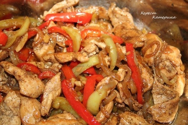 Курица жареная с овощами Курица жареная с овощами