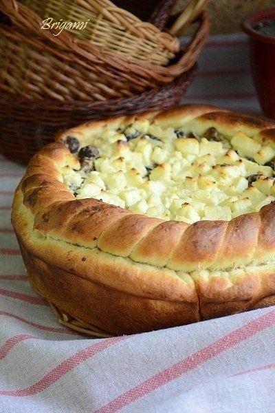 Пирог с лесными грибами. Пирог с лесными грибами.