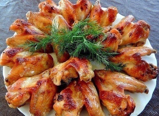 КУРИНЫЕ КРЫЛЫШКИ НА ЛЮБОЙ ВКУС КУРИНЫЕ КРЫЛЫШКИ НА ЛЮБОЙ ВКУС