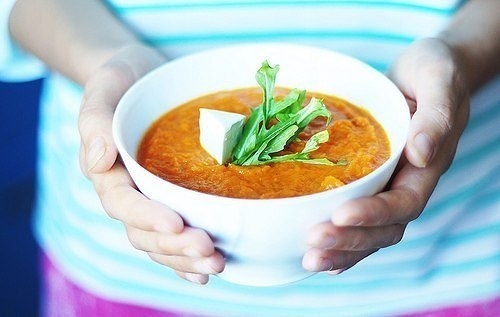 Суп-пюре из запеченной моркови.