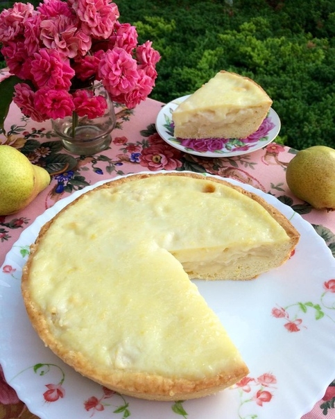 ПИРОГ С ГРУШЕЙ И ЛИМОННЫМ КРЕМОМ