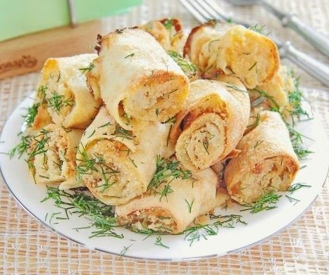 ЯИЧНЫЕ РУЛЕТИКИ С КАПУСТОЙ