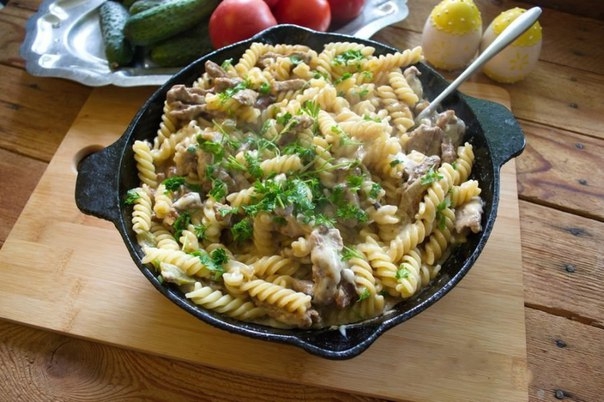 Макароны с мясом под сыром в духовке Макароны с мясом под сыром в духовке