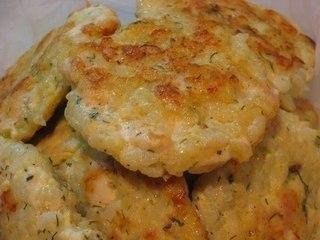 РУБЛЕННЫЙ КОТЛЕТКИ С РИСОМ И ПЕРЦЕМ