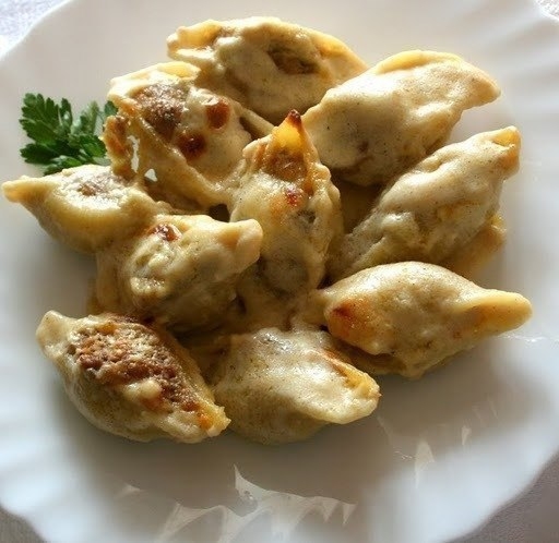 ФАРШИРОВАННЫЕ РАКУШКИ В СОУСЕ