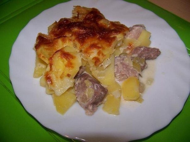 КАРТОШЕЧКА С МЯСОМ В ДУХОВКЕ