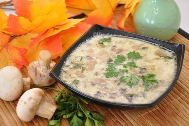 ГРИБНОЙ СУП С СЫРОМ :)