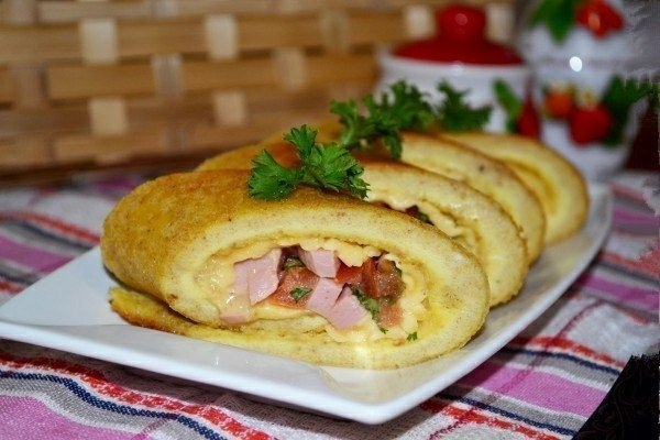 ЯИЧНЫЕ РОЛЛЫ С СЫРОМ