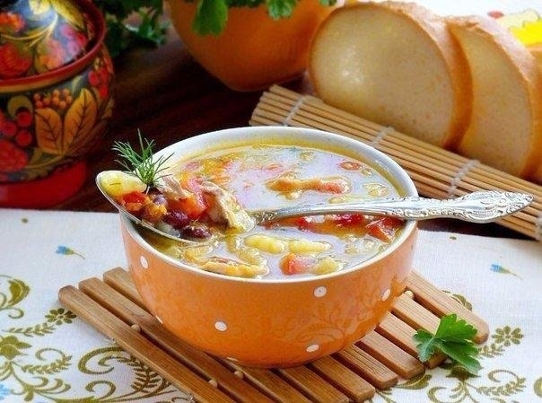 СУП КУРИНЫЙ С ФАСОЛЬКОЙ