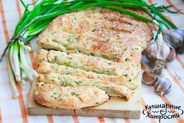 ЛУКОВО-СЫРНЫЙ КЕКС