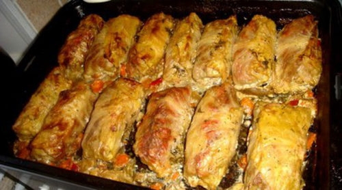 Вкуснее всего голубцы получаются по закарпатскому рецепту. Попробуй, тебе тоже понравятся! Вкуснее всего голубцы получаются по закарпатскому рецепту. Попробуй, тебе тоже понравятся!