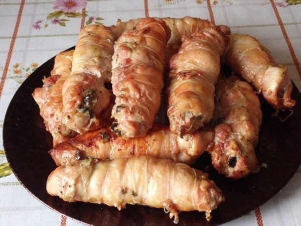 Куриные рулеты с грибами и сыром. Угощение просто великолепное! Куриные рулеты с грибами и сыром. Угощение просто великолепное!