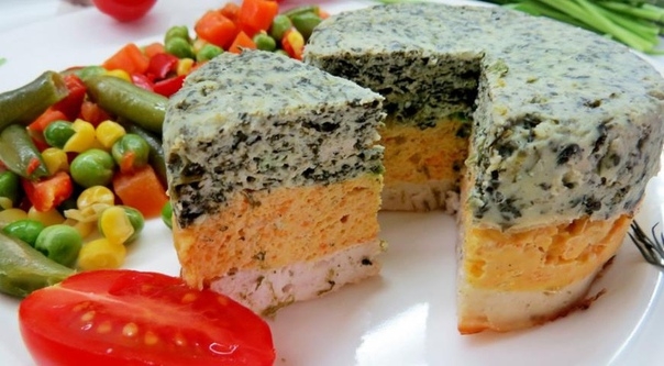РАЗНОЦВЕТНАЯ КУРИНАЯ ЗАПЕКАНКА РАЗНОЦВЕТНАЯ КУРИНАЯ ЗАПЕКАНКА
