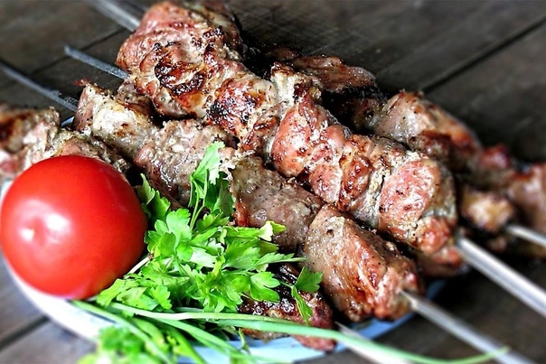 ШАШЛЫК В ТОМАТНО-ЯБЛОЧНОМ МАРИНАДЕ