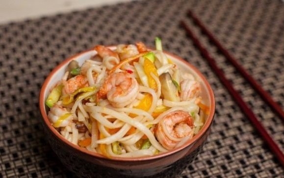 ВКУСНЕЙШАЯ ЛАПША С КРЕВЕТКАМИ ВКУСНЕЙШАЯ ЛАПША С КРЕВЕТКАМИ
