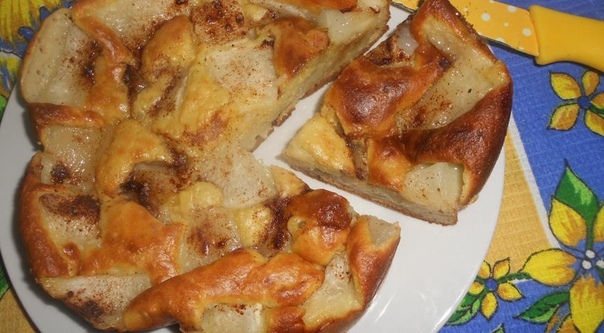 Шарлотка с дыней и корицей Шарлотка с дыней и корицей