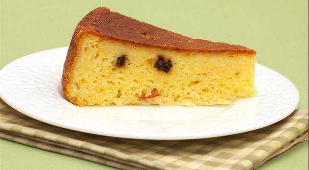 Сырно-кукурузный пирог из мультиварки Сырно-кукурузный пирог из мультиварки
