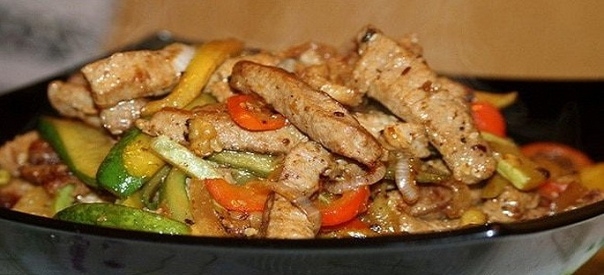 Кабачки тушеные с мясом