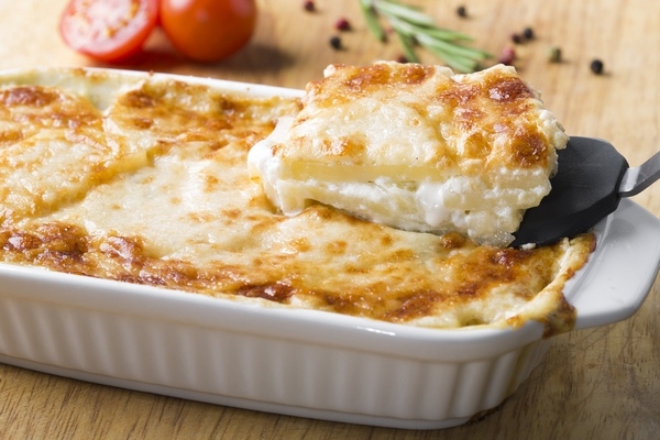 Запеканка из картофеля с творогом и сыром Запеканка из картофеля с творогом и сыром