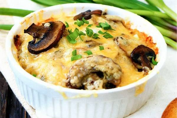 Домашнее суфле из курицы с грибами Домашнее суфле из курицы с грибами