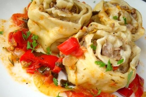 Ленивые пельмени &laquo;Розочки&raquo; с мясом