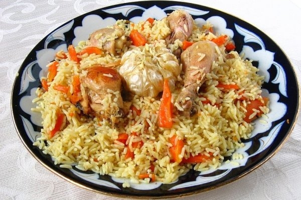 Плов из куриного окорочка в горшочках Плов из куриного окорочка в горшочках