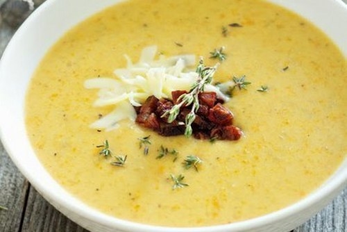 Домашний картофельный суп-пюре с беконом Домашний картофельный суп-пюре с беконом
