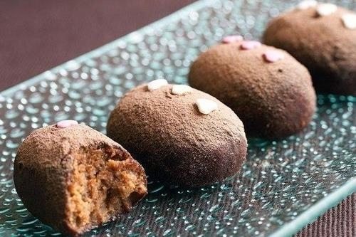 Классическое пирожное «Шоколадная картошка» Классическое пирожное «Шоколадная картошка»