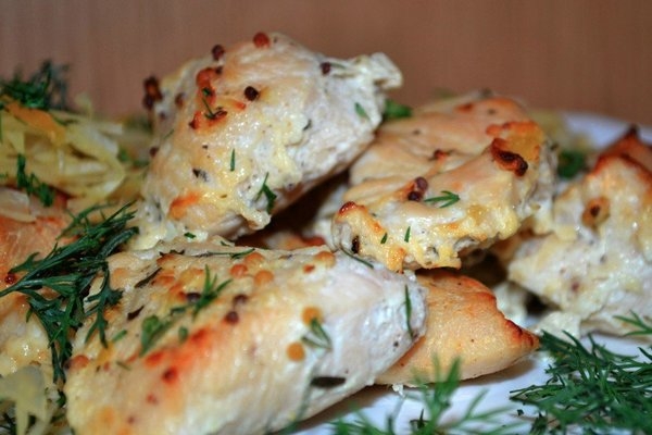 Пряная куриная грудка в кефире Пряная куриная грудка в кефире