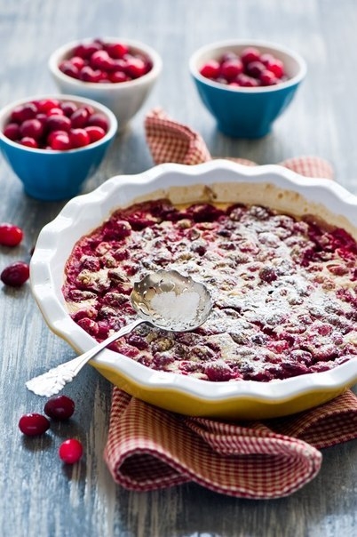 Клюквенный клафути/ Cranberry clafoutis. Клюквенный клафути/ Cranberry clafoutis.